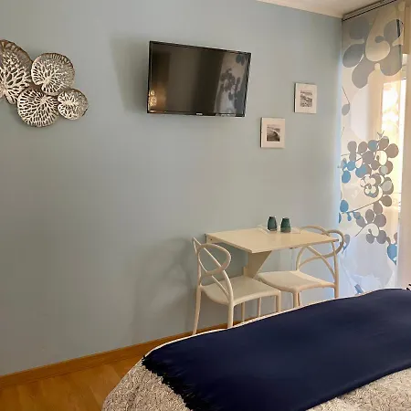 Guest house Nelia 4*