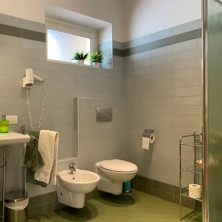 Nelia Guest house 4*