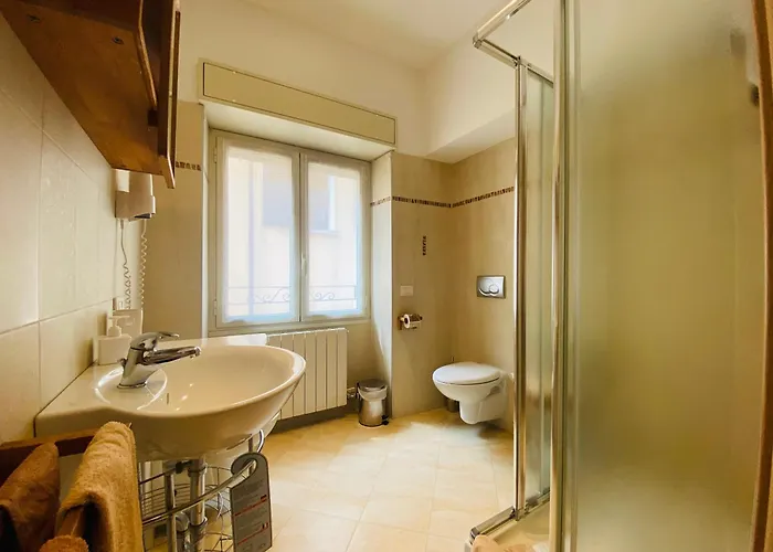 Nelia Pensjonat Baveno